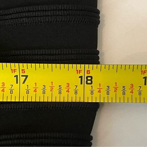 R & M Richards Metallic Black Lace Party Event Occasion Dress NWOT Size 8 - Picture 13 of 14